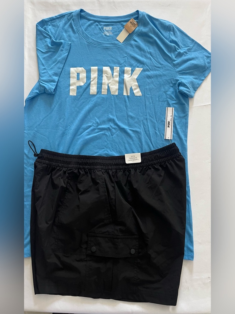 New Victoria's Secret PINK Shirt (L) Short Sleeve Logo Tee / Black short NWT
